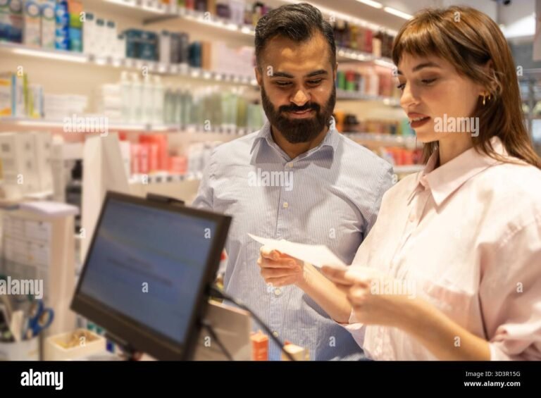 Cuándo es el próximo día de descuentos en Salcobrand 17 clientes comprando en farmacia con ofertas visibles