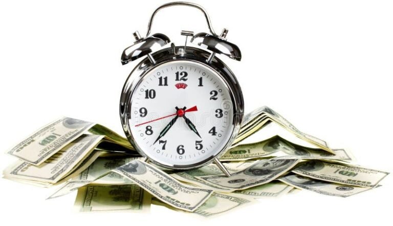 Qué Consecuencias Tienen Las Cotizaciones Declaradas Pero No Pagadas 3 factura impaga con reloj y dinero