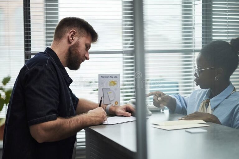 Cómo postular al préstamo solidario del Estado en Chile